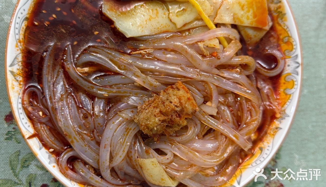 伊宁这家店！太太太好吃了！新疆之最