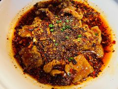 水煮牛肉-尘香•传统川菜(创汇首座店)