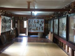 -Shadow Play House of Suchat Sapsin