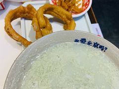 豆汁焦圈-大海碗·京菜炸酱面(雍和宫店)