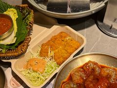 -草家酱蟹炭火烤肉店(珲春南路一店)