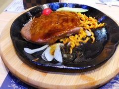 菲力牛排-阿尔卑斯比萨牛排自助(万达广场店)