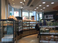 面包甜点陈列柜-85度C(深圳佳宁娜店)