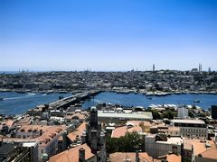 -加拉达石塔