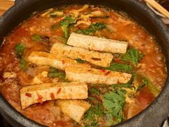 -鸿通城购物中心