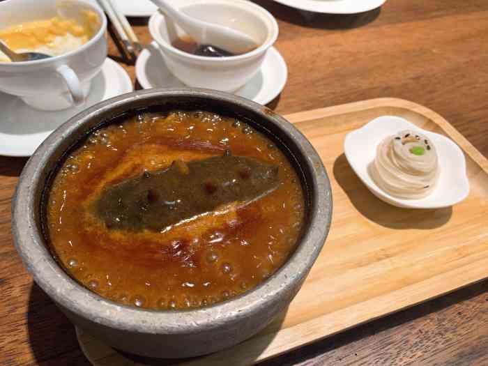 南庭·精致粤菜(绿地店)-"南庭应该是去年才新开的店,开在绿地双子楼.