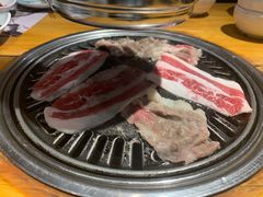 -唯成•韩国炭火烤肉 유성고기