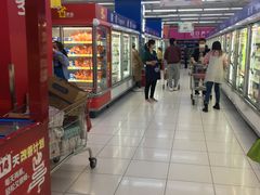 -家乐福(四元桥购物中心店)