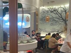 -三人行骨头王火锅(长寿店)