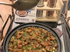 -品海楼·大连海胆锅贴馆(东港店)