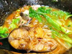 -老刘生态大鱼坊铁锅炖鱼(赛马场店)