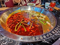 -鸿火锅(航天路店)