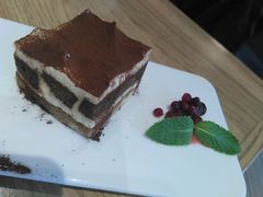 -必胜客(新中纬店)