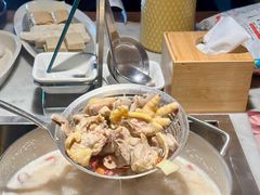 -尚尚仙·酸汤猪手·猪肚鸡火锅(华联万柳购物中心店)