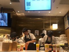 -奈雪的茶(湖滨银泰in77C区PRO店)