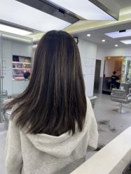 -首脑美发沙龙