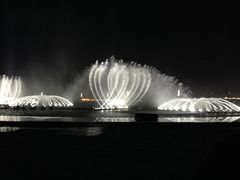 -东港音乐喷泉广场