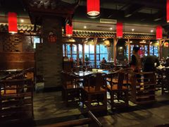 大堂-张大胡子鱼头火锅酒楼(长益路店)