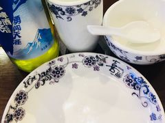 -亿诣蝎府炸酱面羊蝎子火锅(酷车小镇店)