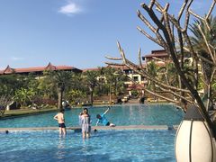 -西双版纳融创皇冠假日度假酒店