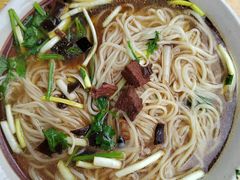 -亿江南新概念融合美食餐厅(管仲老街店)