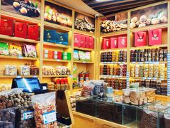 -周记炒货·山核桃·甘栗(武林店)