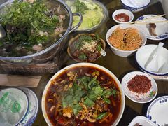 -小杨翘脚牛肉