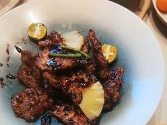 -八府香鸭·啫啫煲(华山路店)