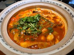 -魏铭鱼头捞饭(晋阳路店)