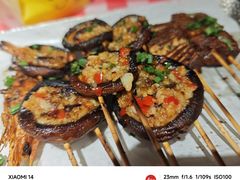-罗霸蛮老岳阳大排档·鲜货烧烤·土吊子煨砂锅烧菜