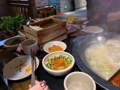-舒家大院老火锅(台江路店)