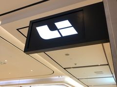 -理想汽车(世纪汇店)