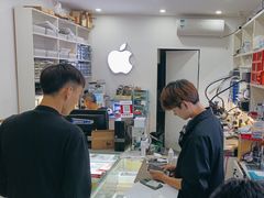 -修卜凡二手严选店·手机维修·回收租赁(川沙地铁站店)