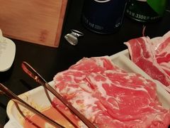 -梨花甄选自助烤肉(小寨原力场店)