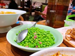 火腿炒甜豆-弄堂里·寻味杭州(湖滨银泰in77C区店)