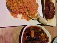 菠萝炒饭-去茶去餐厅(中央大街店)