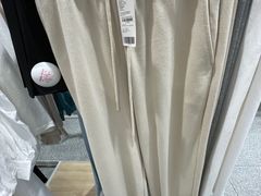 -hotwind热风(中贸广场店)