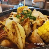 番茄的很好吃，番茄酱很多，适合小孩子吃
