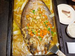 -夯鱼烤鱼·尔滨地标美食(国展店)