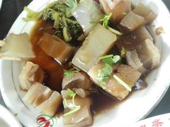 肉皮冻-四条包子(古城街店)