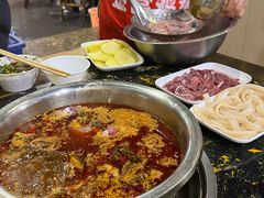 -韩妹鱼庄·泸定老字号(泸定店)
