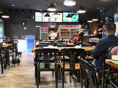 大堂-重庆鸡公煲·青锅花椒鱼(牡丹江路店)