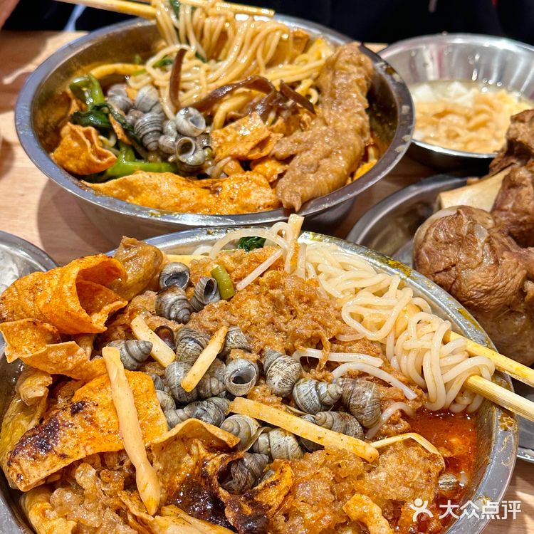 上海！no.1螺蛳粉！！！  