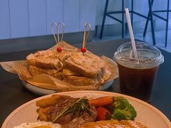 -明谦·Coffee&Cocktail Bar(美您公园店)
