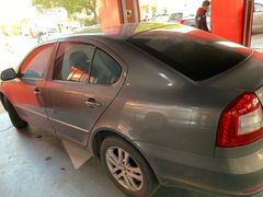 -途虎养车技术中心(上海浦江店)