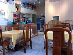 -官塘陈记鱼生·潮汕砂锅粥·牛肉火锅(潮枫路总店)