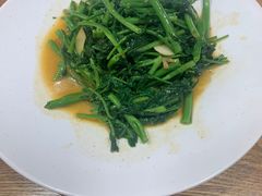 -麦麦山云南菜(复地活力城店)