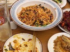 -喝丢一只鞋海鲜烧烤·海肠捞饭(市场店)