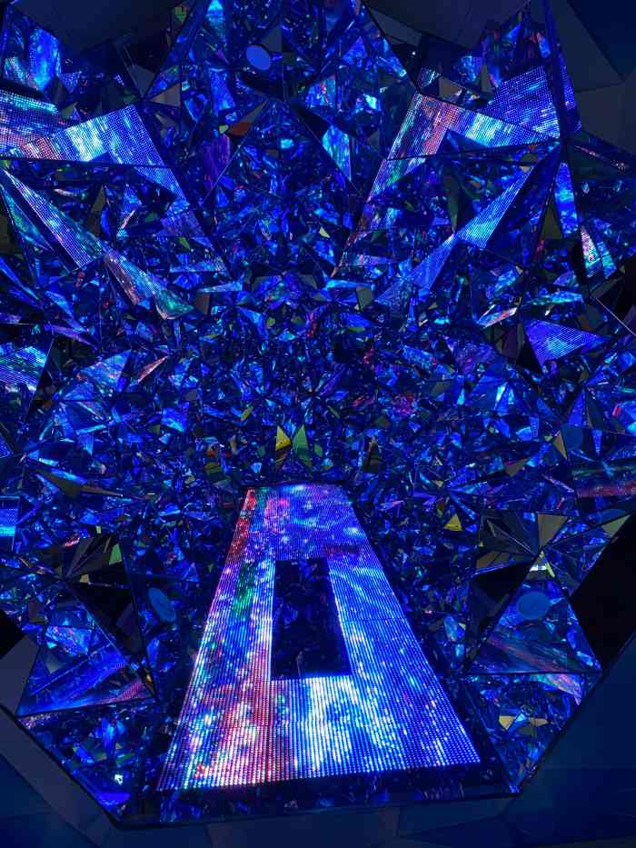 杭州西湖星空魔幻城(星空艺术馆品牌旗舰店)-"从地铁出来比较好找