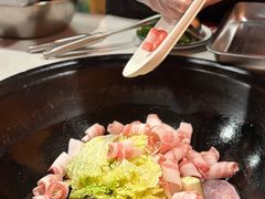 -小火炕铁锅炖鱼